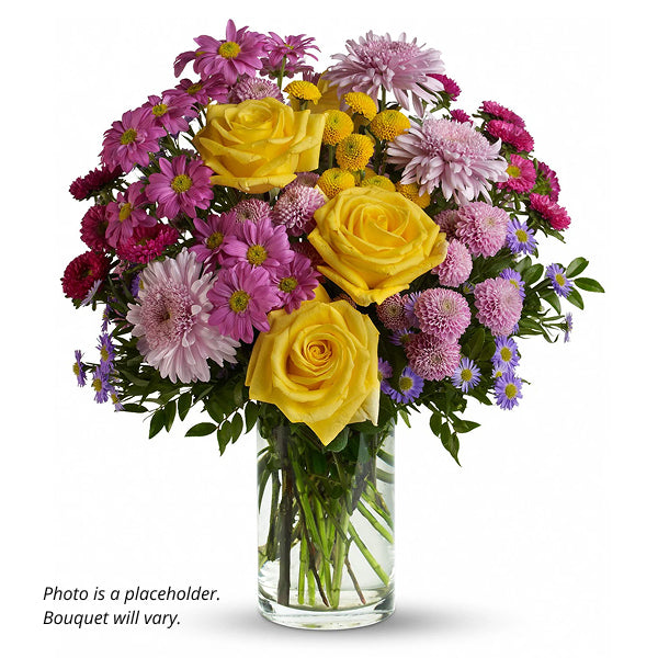 Arrangement de vase au choix du fleuriste pour la fête des mères II